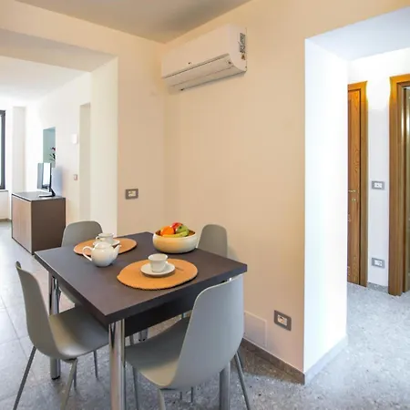 2 Bedroom Gorgeous In Castel Focognano