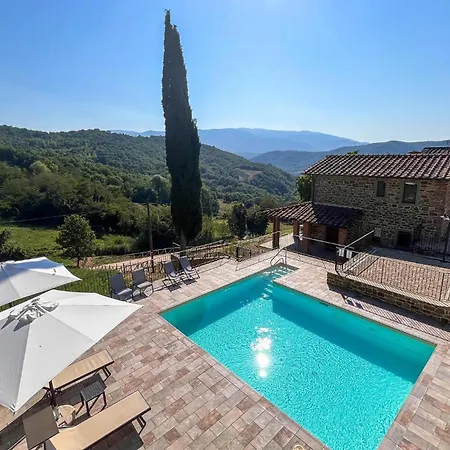 2 Bedroom Gorgeous In * Castel Focognano