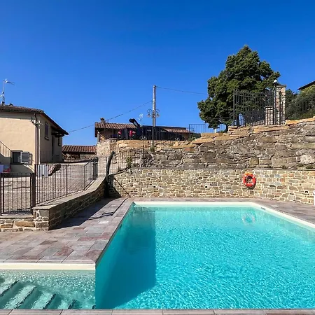 2 Bedroom Gorgeous In Apartment *